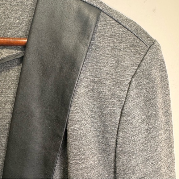 Addition Elle Michel Studio Grey Lightweight Blazer Faux Leather Detail Size 24 - Picture 6 of 11
